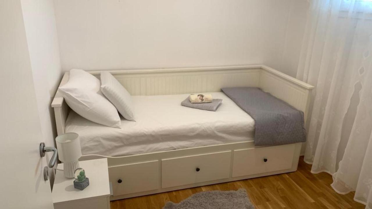 דירות ספליט Apartman Greta מראה חיצוני תמונה